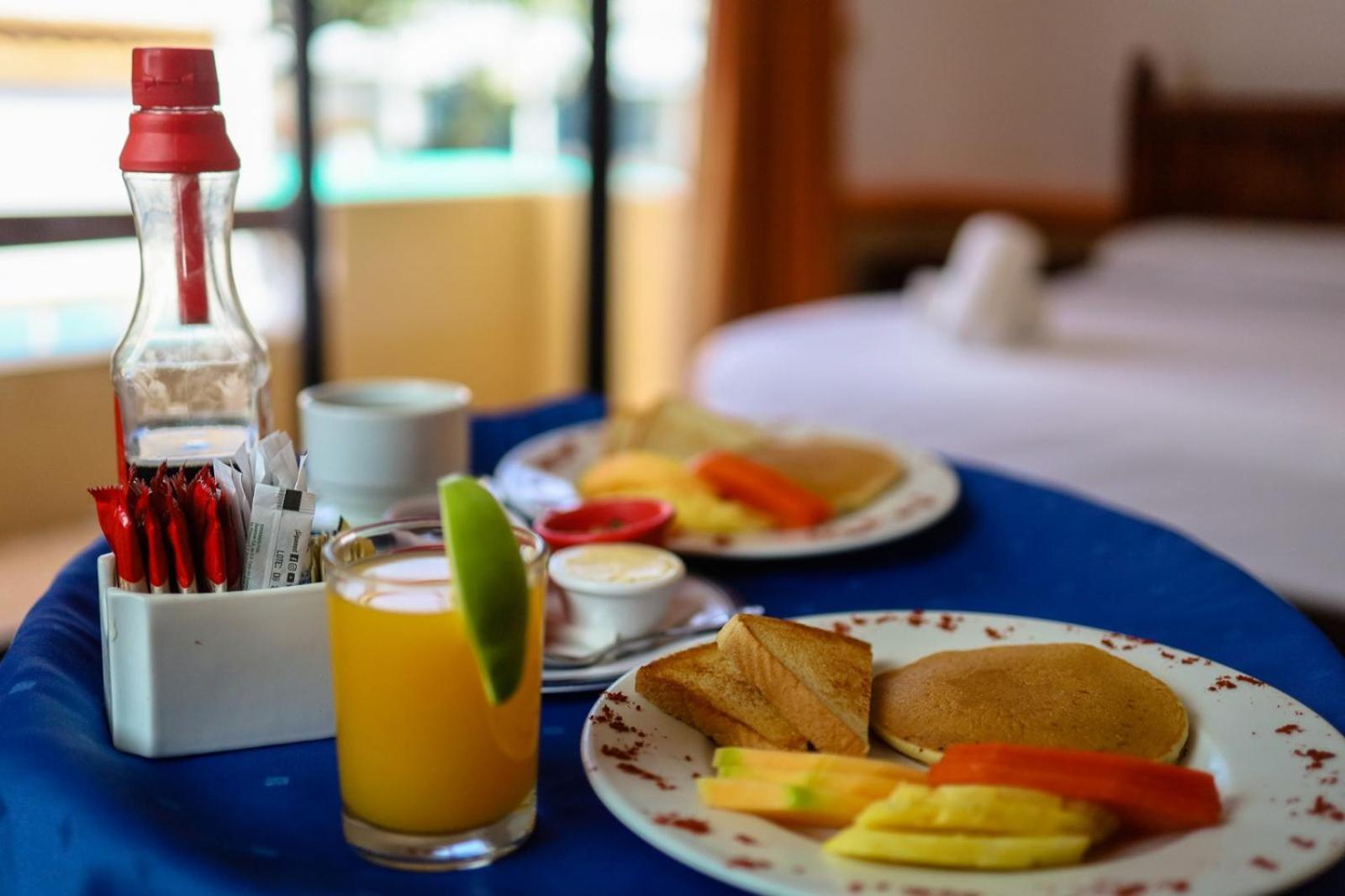 Hotel Vista Caribe 5Ta Av A 5 Pasos De La Playa 신데 델 카르멘 외부 사진