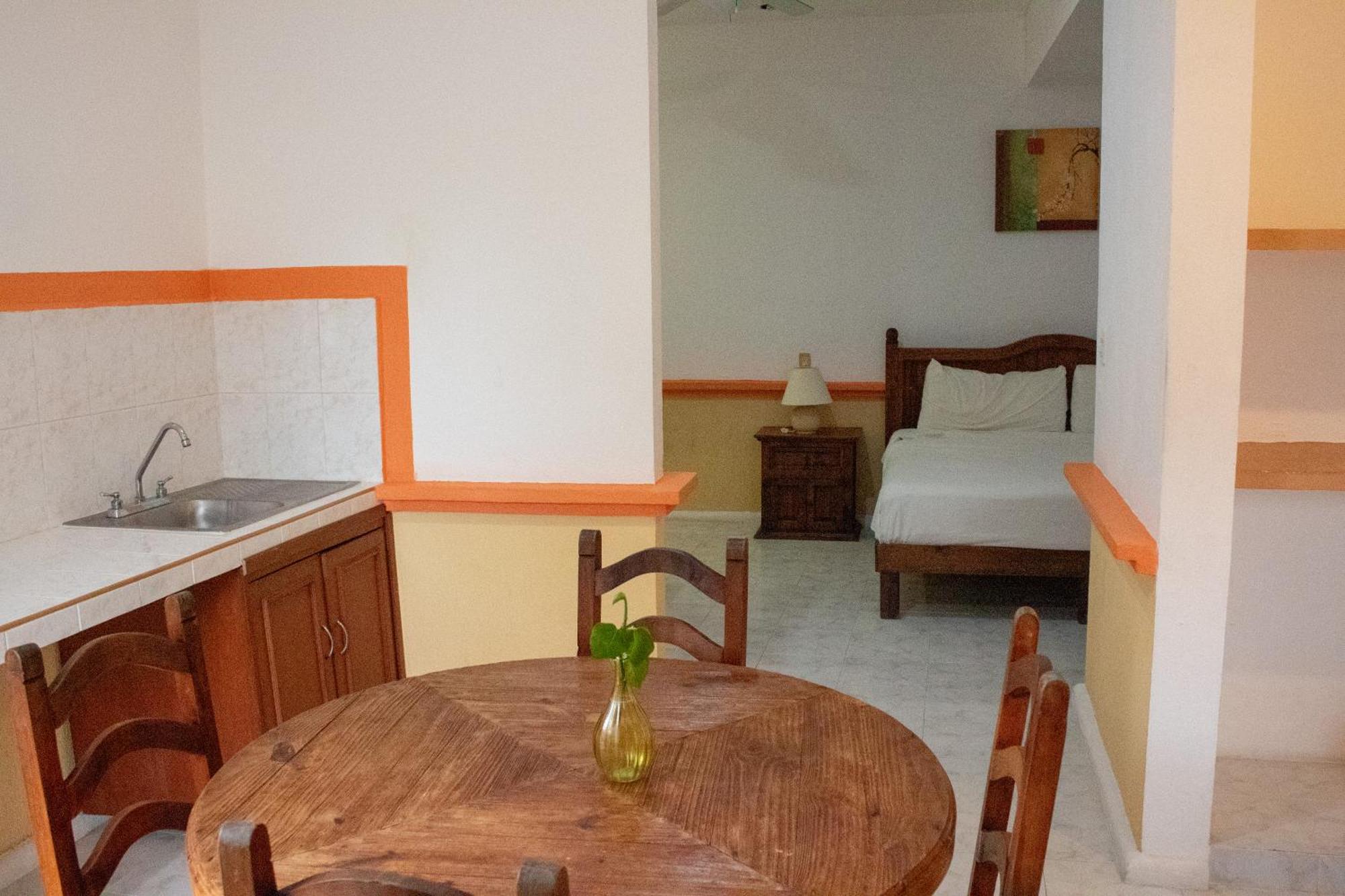 Hotel Vista Caribe 5Ta Av A 5 Pasos De La Playa 신데 델 카르멘 외부 사진