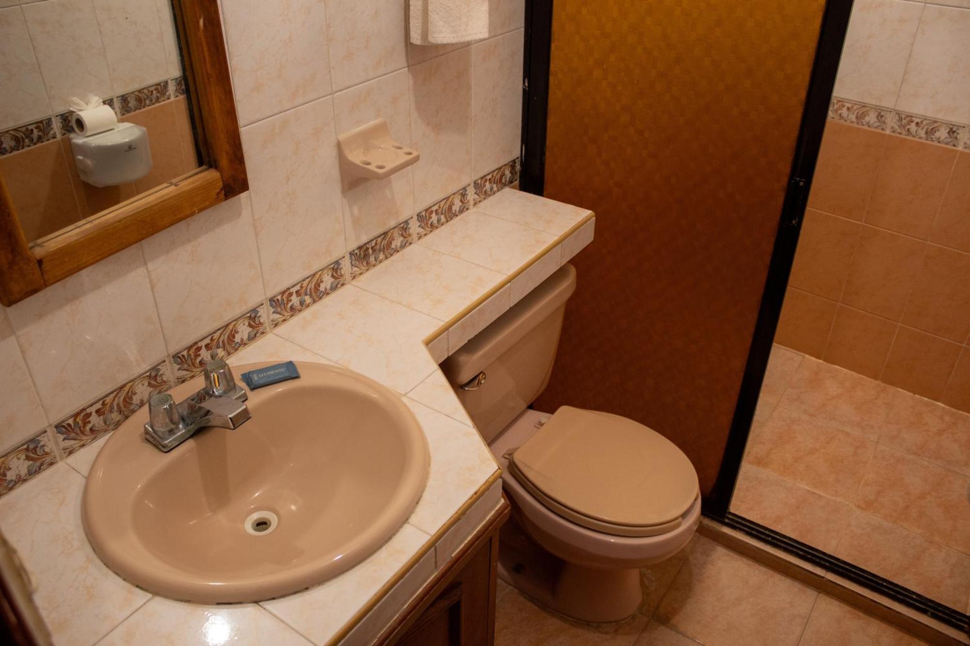 Hotel Vista Caribe 5Ta Av A 5 Pasos De La Playa 신데 델 카르멘 외부 사진