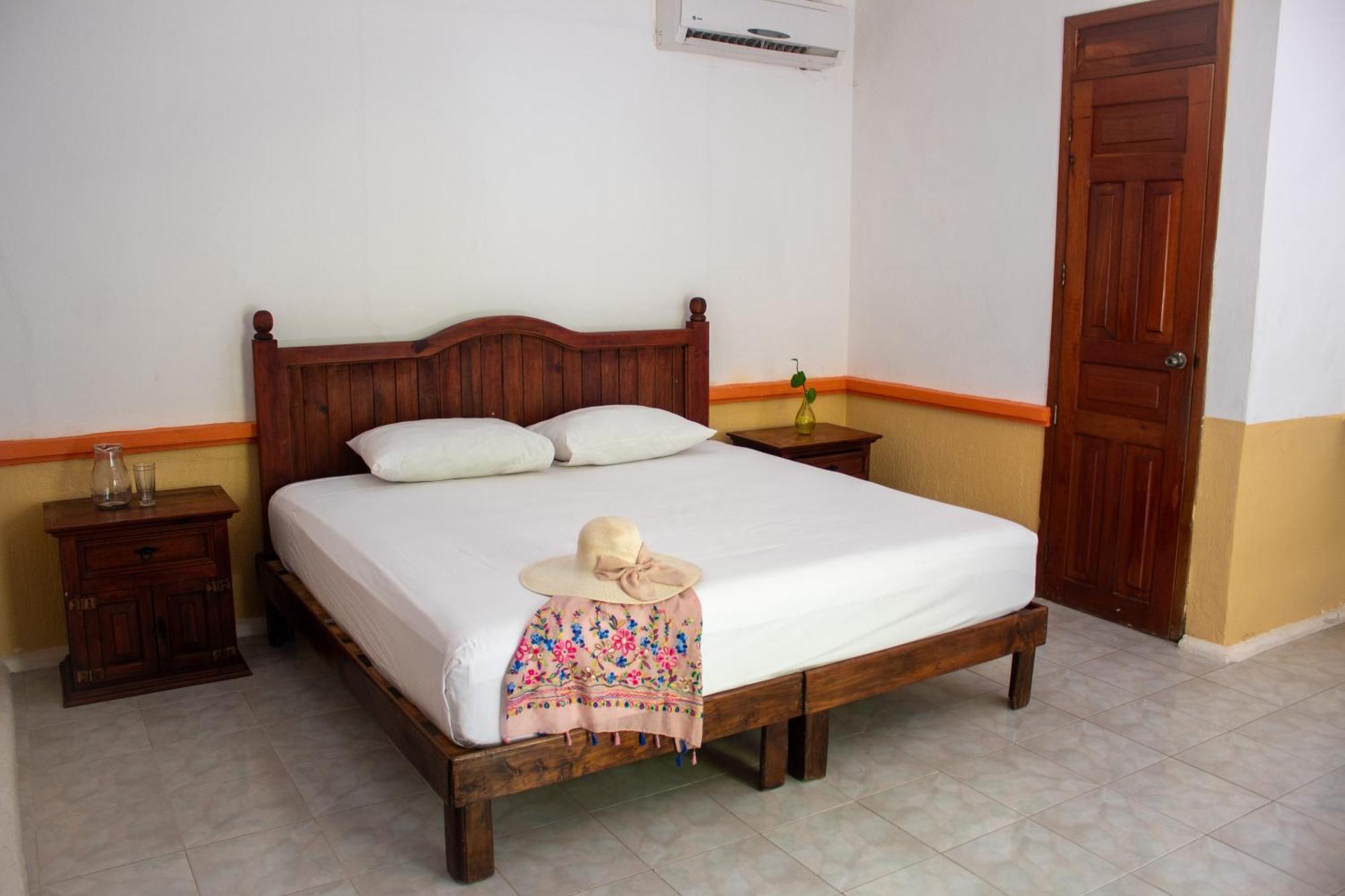 Hotel Vista Caribe 5Ta Av A 5 Pasos De La Playa 신데 델 카르멘 외부 사진