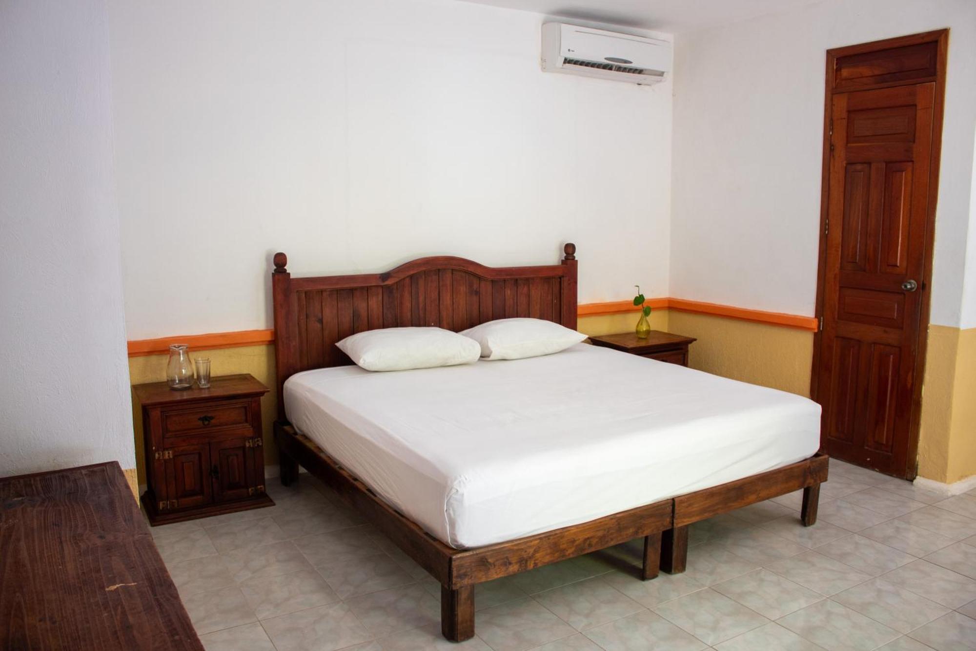 Hotel Vista Caribe 5Ta Av A 5 Pasos De La Playa 신데 델 카르멘 외부 사진